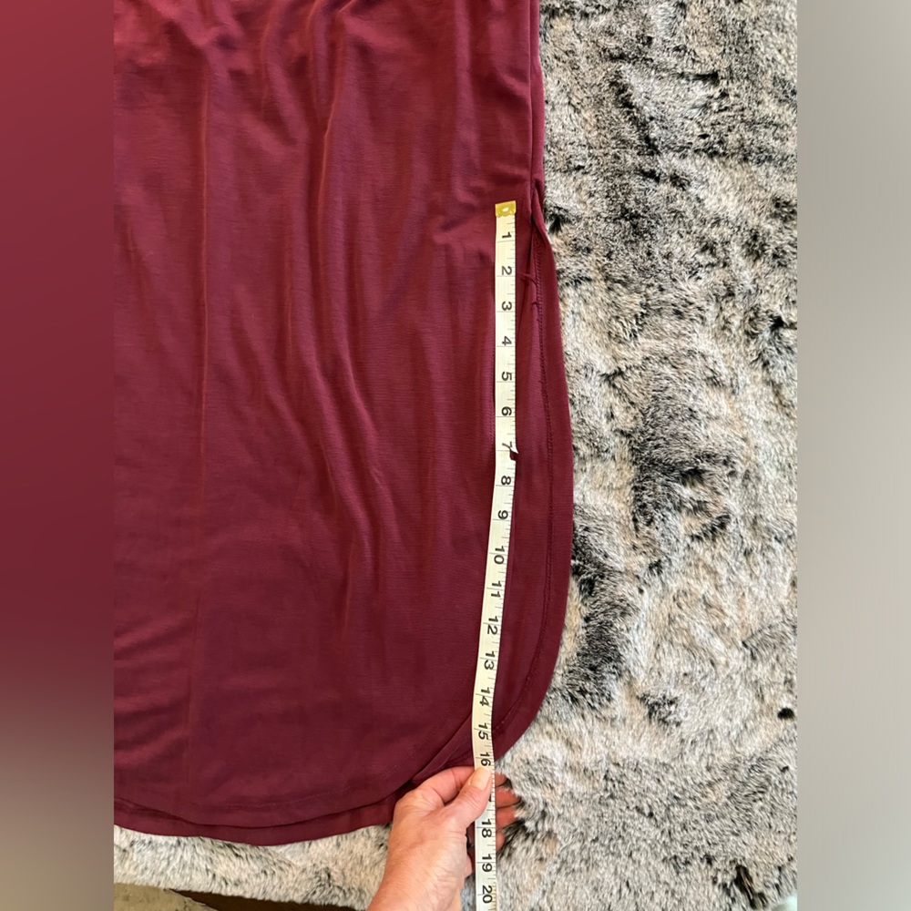 NWT Jodifl Burgundy Long sleeves Dress Boutique Size Small Pockets Midi Casual - Picture 11 of 15